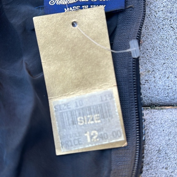 Gorgeous Black Sequin Peplum Tank with Boning and zip Back Sz 12 NWT - Picture 7 of 9